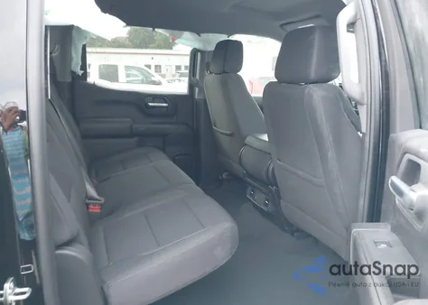 2024 Chevrolet Silverado 1500 4Wd Short Bed Custom Trail Boss z USA, uszkodzony, nr VIN 3GCPDCEK9RG417754